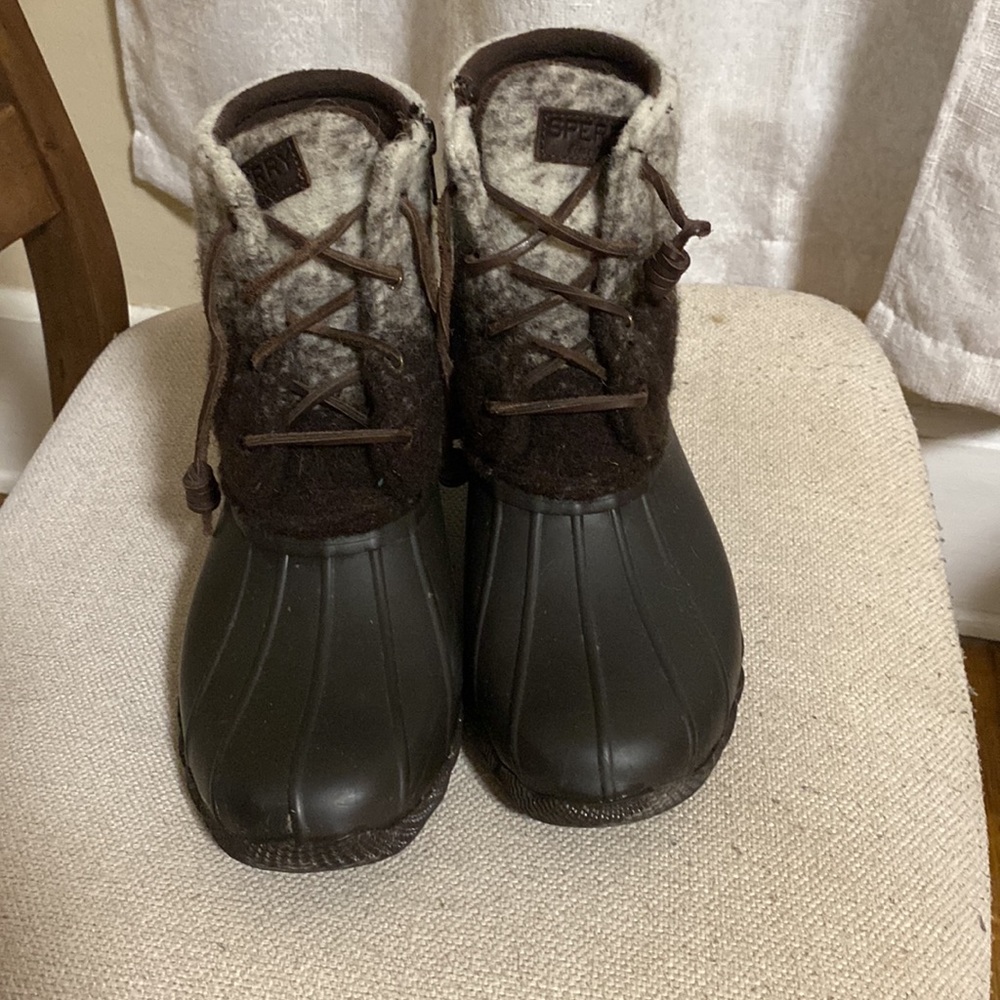 SPERRY Women’s Saltwater Ombré Wool Waterproof Mid Duck Boots Brown/White